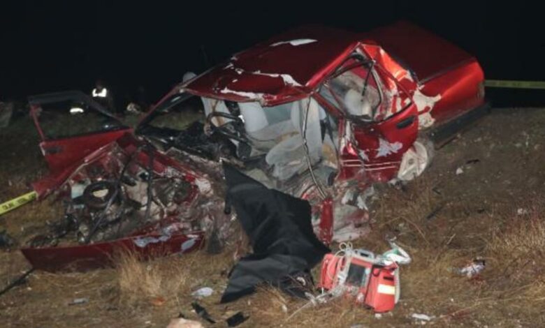 Şanlıurfa’da iki otomobil kafa kafaya çarpıştı: 1 ölü, 4 yaralı