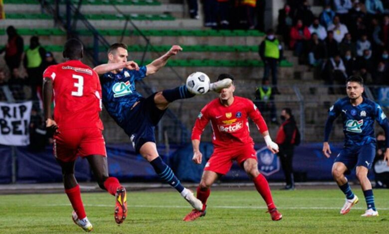 Cengiz Ünder'in gol attığı maçta Marsilya turladı