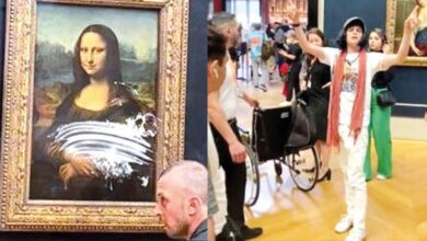 Mona Lisa’ya pastalı saldırı