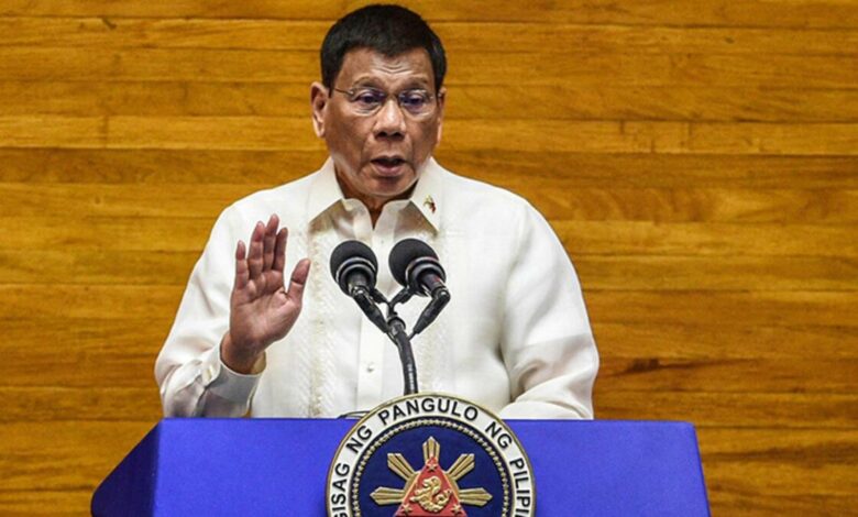 Filipinler lideri Duterte'nin kızı, ülkenin yeni başkan yardımcısı oldu