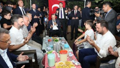 Cumhurbaşkanı Erdoğan, şehit Sarı'nın ailesini ziyaret etti