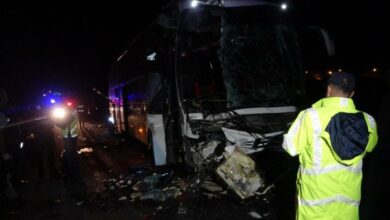 Uşak'ta feci kaza! 1 kişi hayatını kaybetti, 43 yaralı