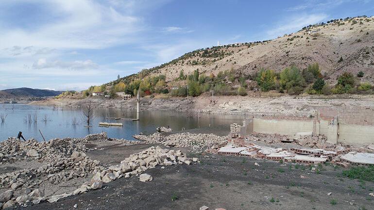 Sivasta baraj kurudu, Belediye Başkanı Bilgin açıkladı: 15-20 günlük su kaldı
