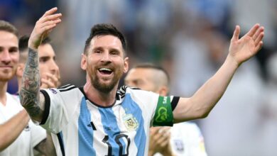 2022 Dünya Kupası'ndaki Arjantin - Meksika maçına damga vuran isim Lionel Messi oldu! Yıldız futbolcu birçok ilke imza attı...