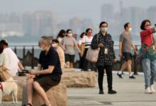 Tayvan'da açık alanda maske takma zorunluluğu kaldırıldı