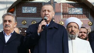 Son dakika... Cumhurbaşkanı Erdoğan, Yeni Camii'nin restorasyon sonrası ibadete açılışına katıldı