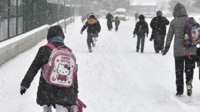Eğitime kar engeli... 3 ilde okullar tatil edildi