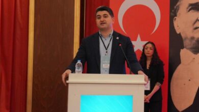 CHP'li Onursal Adıgüzel istifa etti
